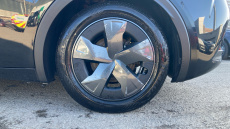 Toyota Prius 2.0 PHEV Design 5dr CVT Hatchback